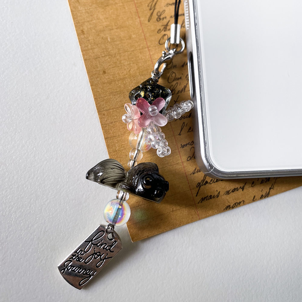 Black Goldfish Phone Charm Cha - Fashion Backpack Women 评论和价格