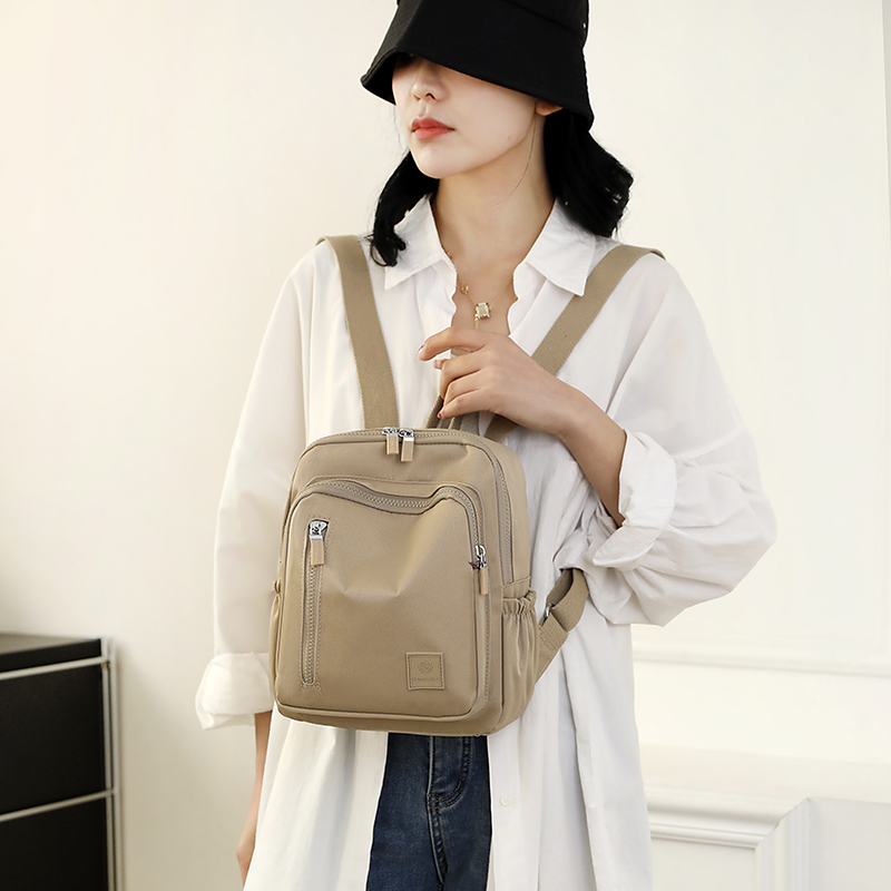 Waterproof Backpack for Women  - Travel Backpack Anti Theft 评论和价格